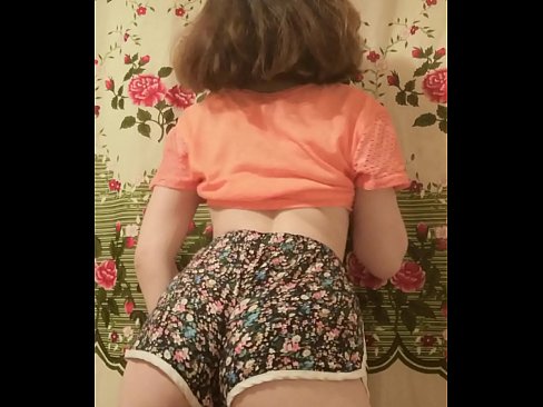 ❤️ Тачаангуй залуу бяцхан хүүхэн камер дээр шорт тайлж байна Зовох видео манайд mn.redgast4asset.ru ☑